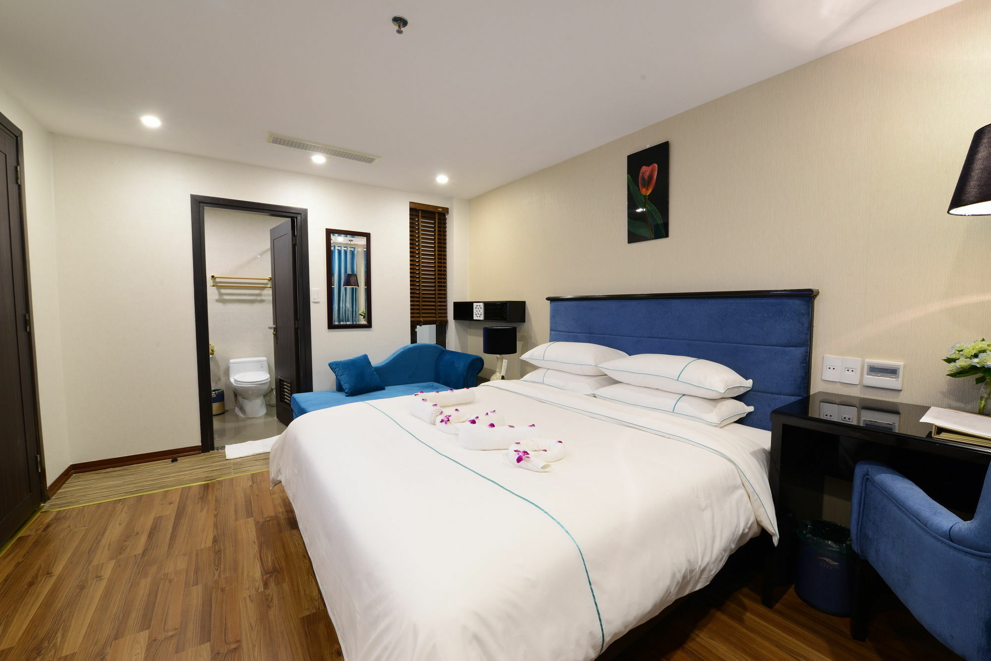 Hanoi Emerald Waters Hotel & Spa Exterior foto
