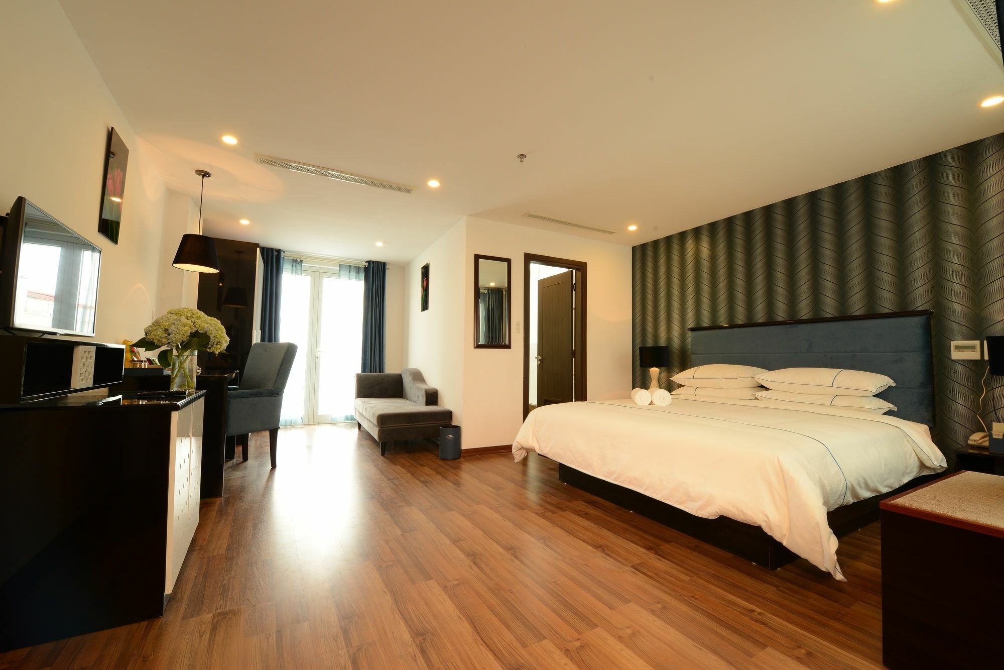 Hanoi Emerald Waters Hotel & Spa Exterior foto